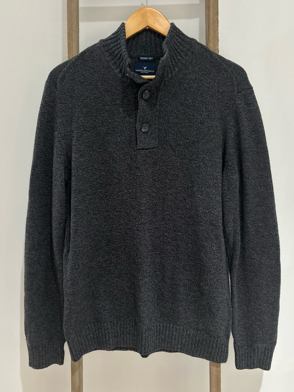 American Eagle Mock Neck Soft Wool Sweater Gray Size M Classic Winter Layering